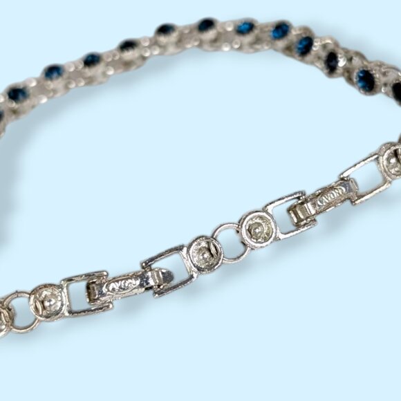 Avon Blue Rhinestone Tennis Bracelet & Extender - Picture 4 of 5